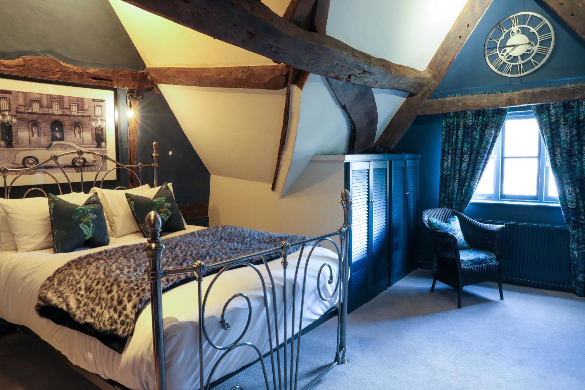 The Kingsbury 7Even 8Ight Bed and Breakfast Marlborough Rum bild